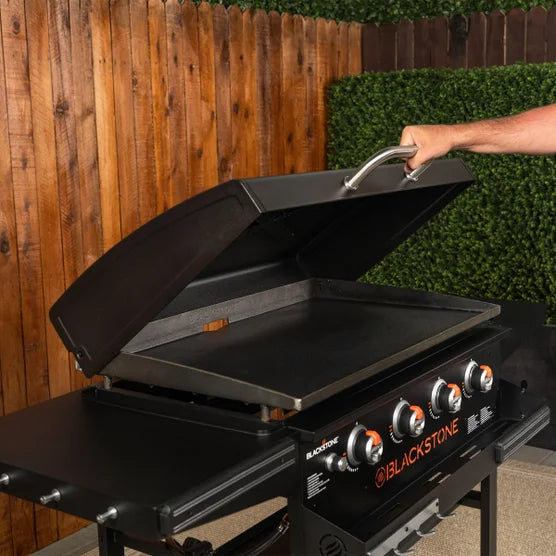 Blackstone 36 in Griddle with Hinged Hood Front Shelf and soft cover