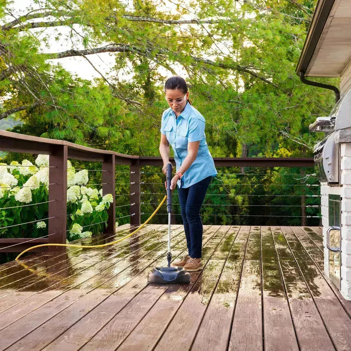 Karcher 2200PSI Electric pressure washer with surface cleaner