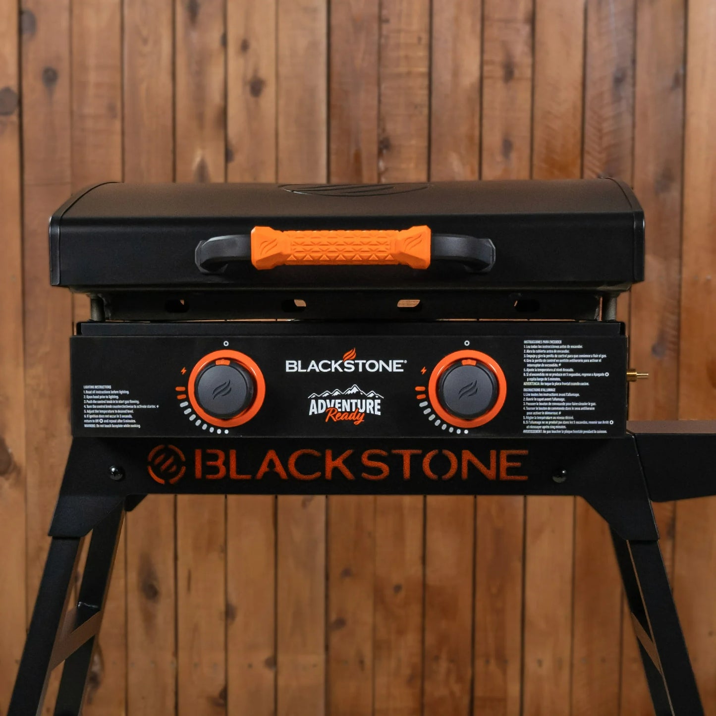 Blackstone Adventure Ready Outdoor Griddle 2-Burner 22 Propane Flat Top Grill with Stand Black