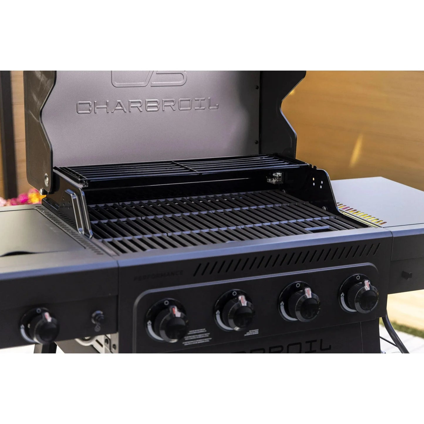 Charbroil Performance Series FlavorMax 4-Burner Gas Grill with Side Burner
