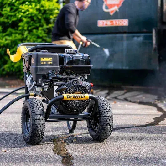 DeWALT 4400 PSI at 4.0 GPM Gas Pressure Washer